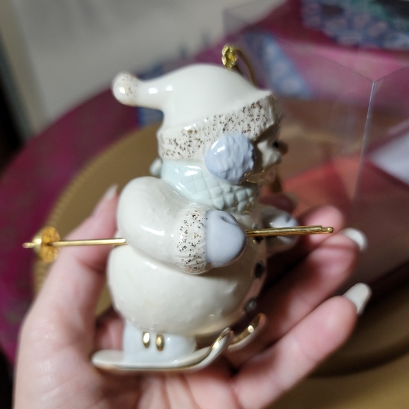 *VTG*.  NIB.  Lenox Porcelain Snowman skiing.  (508) - Picture 5 of 6